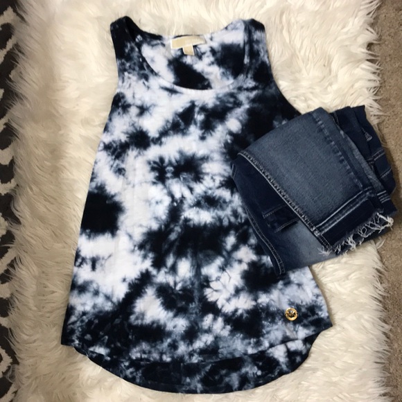 MICHAEL Michael Kors Tops - 🌟Michael Kors size Small tank